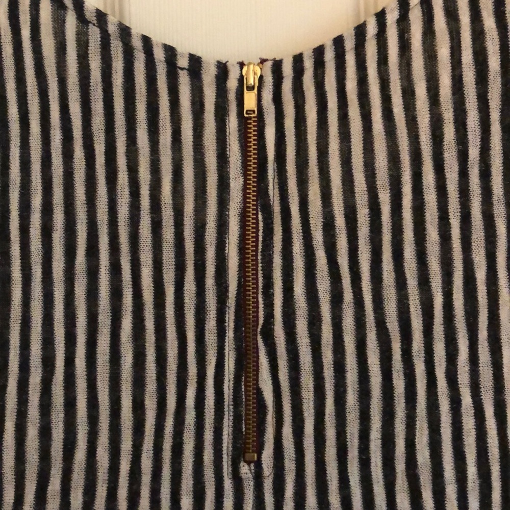 Striped High/Low Top - Picture 3 of 5
